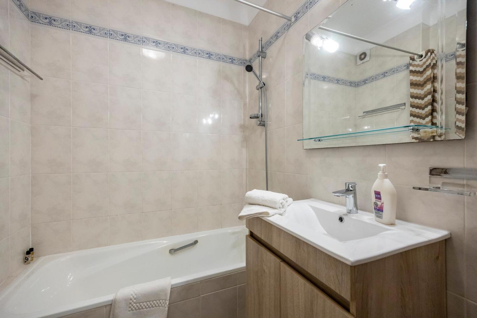 Apartamento Meia Praia Lagos Ngoại thất bức ảnh