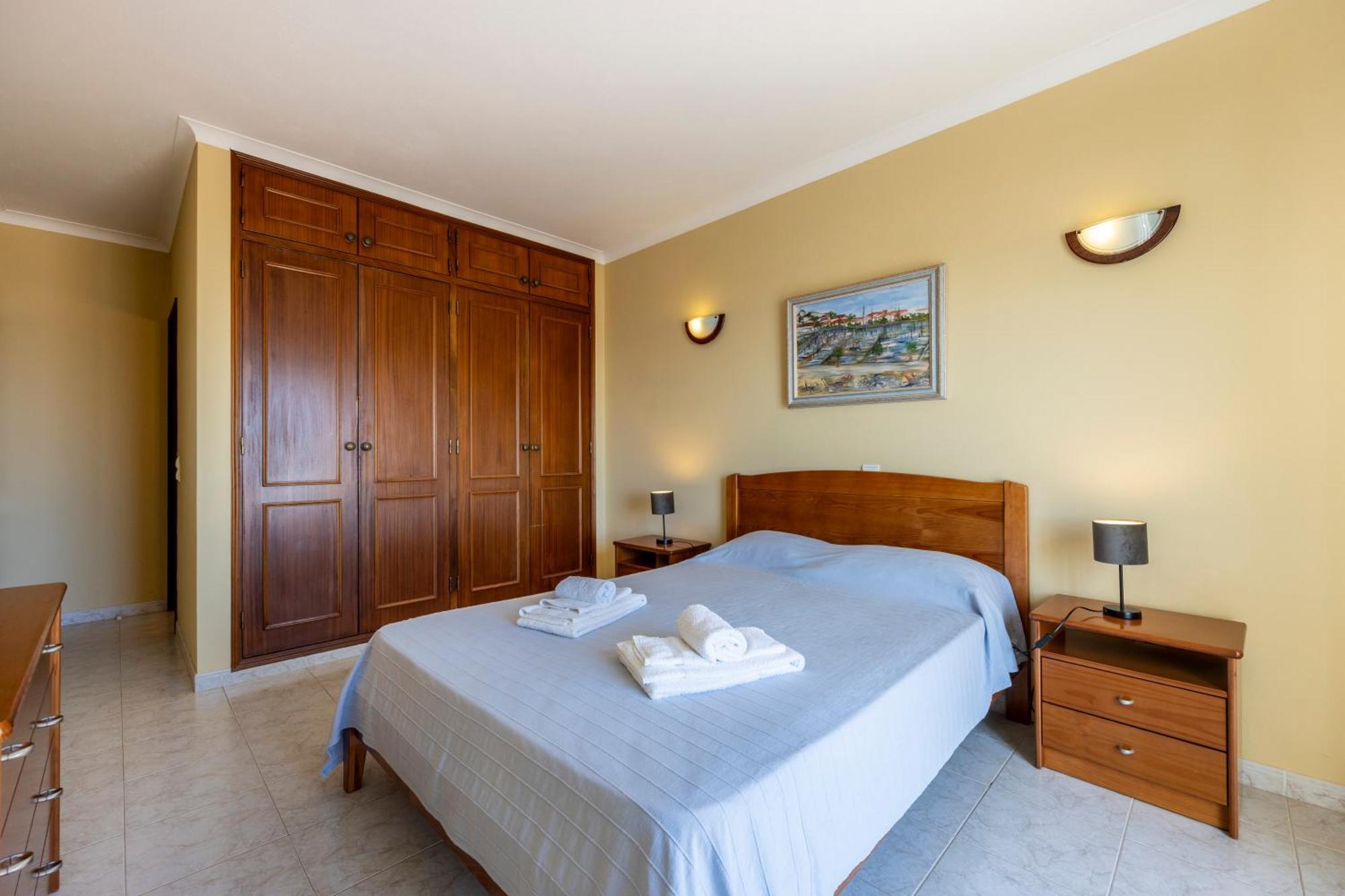 Apartamento Meia Praia Lagos Ngoại thất bức ảnh