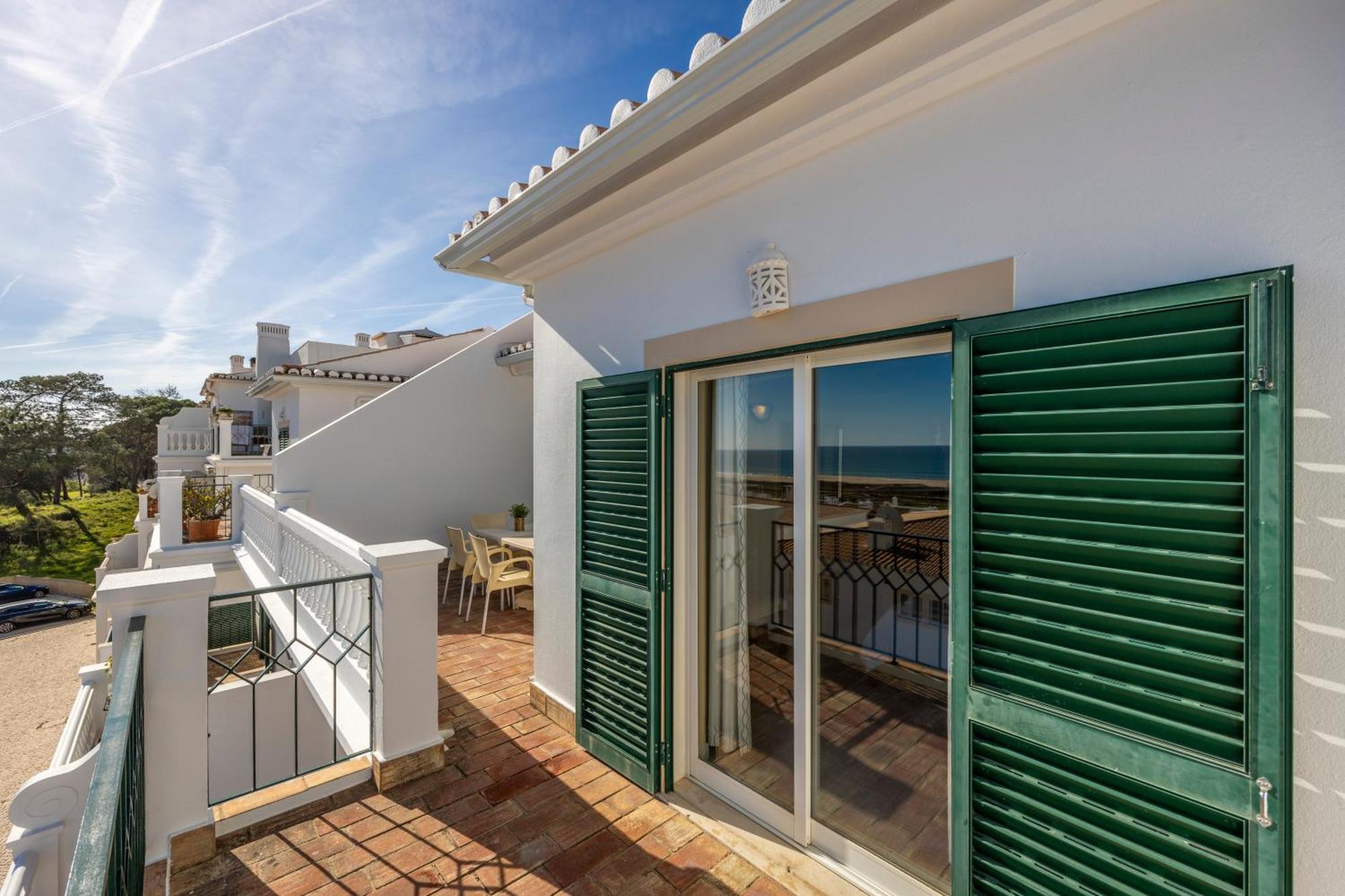 Apartamento Meia Praia Lagos Ngoại thất bức ảnh